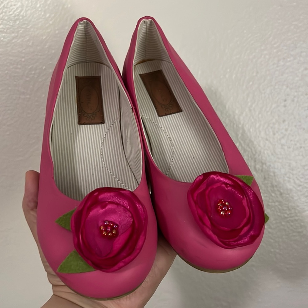 Only two times use. Size 2 youth.  In EXCELLENT conditions.